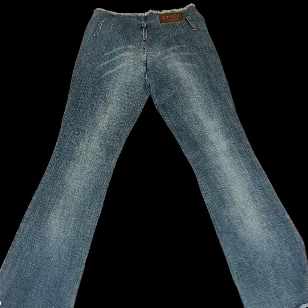 Zana di tiger butt scratch affect no waistband look